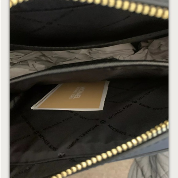 Michael Kors crossbody bag - Picture 4 of 4